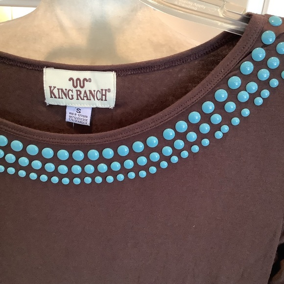 King Ranch Brown Top with Blue Gems Size Small NWT - Picture 2 of 6